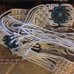 Belt with turquoise decoration